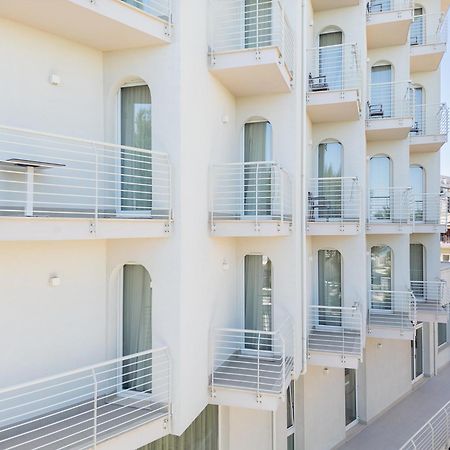 Hotel Velia Grottammare Zewnętrze zdjęcie
