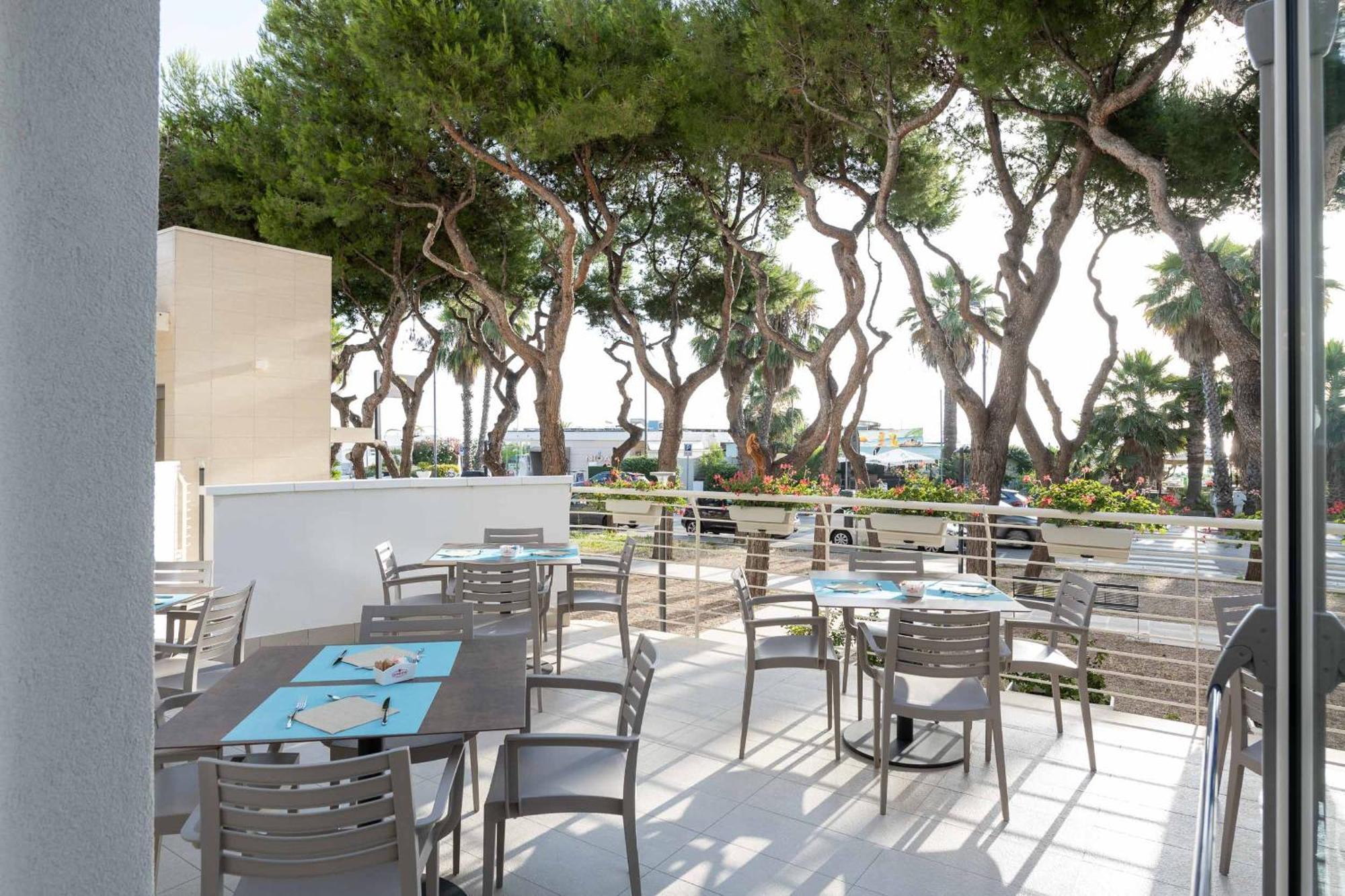 Hotel Velia Grottammare Zewnętrze zdjęcie