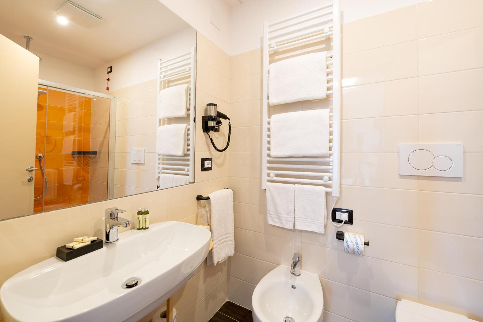 Hotel Velia Grottammare Zewnętrze zdjęcie