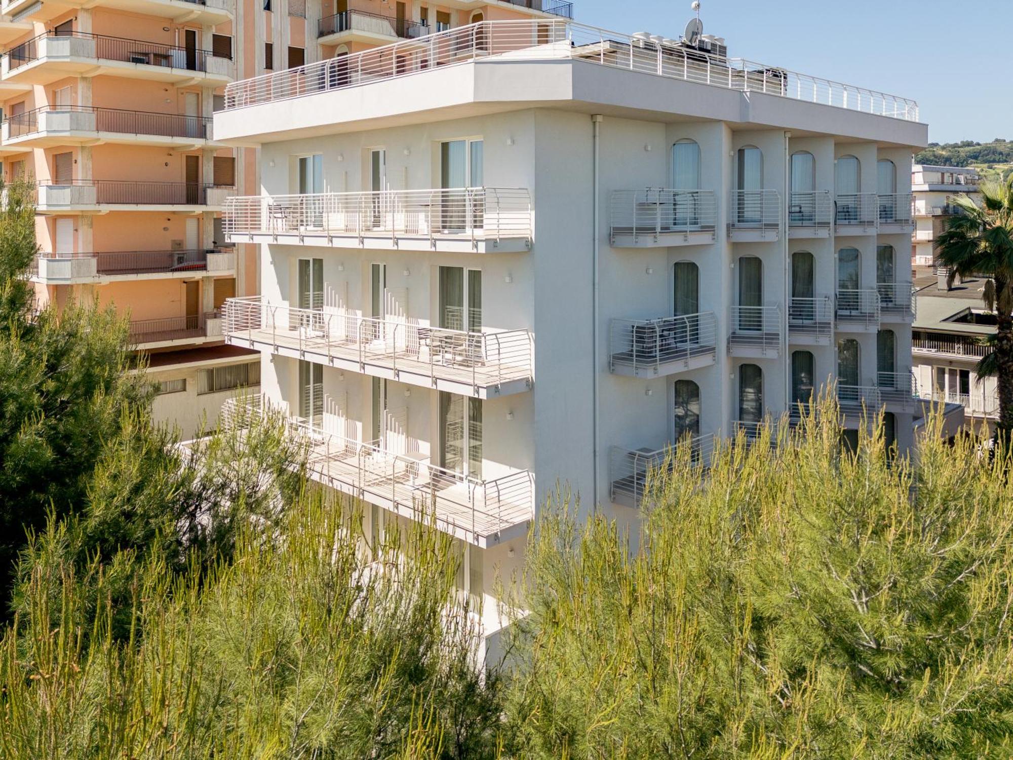 Hotel Velia Grottammare Zewnętrze zdjęcie